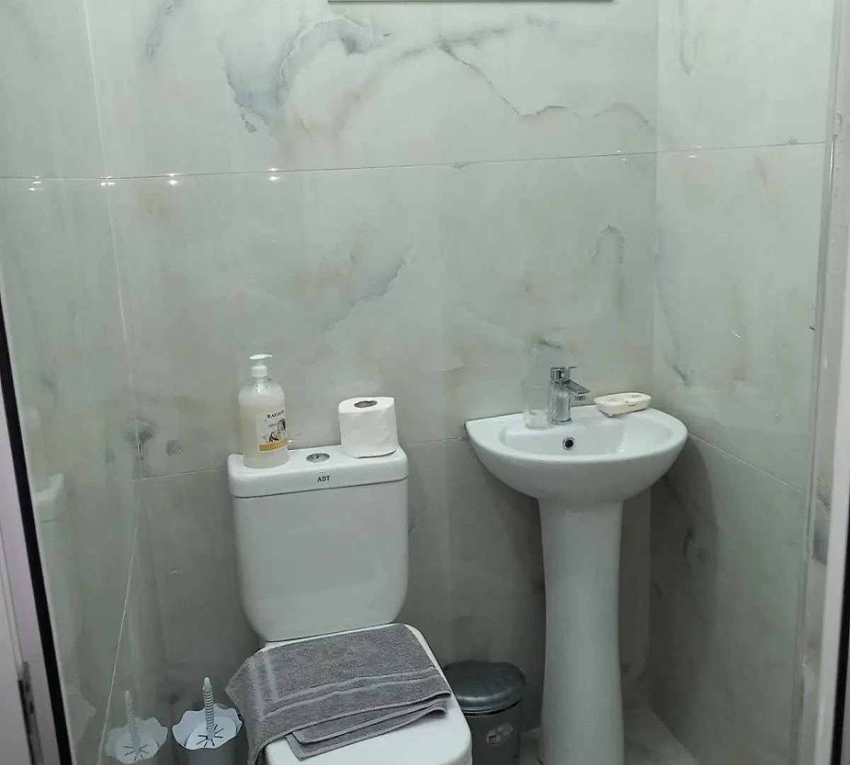 Riverside House Berat